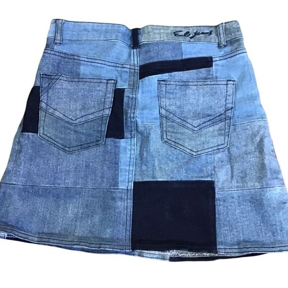 ENC Designed in Korea Patchwork Denim Mini Skirt - Picture 2 of 8
